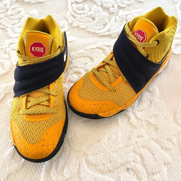 kyrie school bus shoes